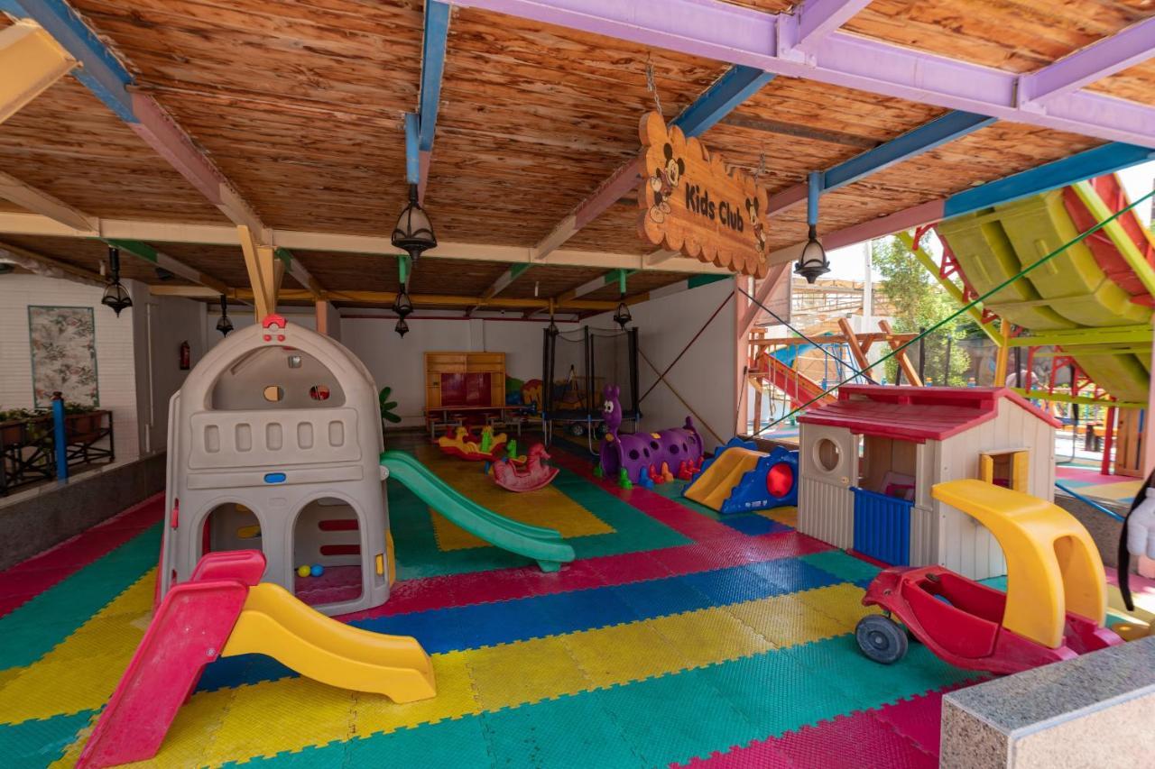 MinaMark Beach Resort Hurghada Exterior foto