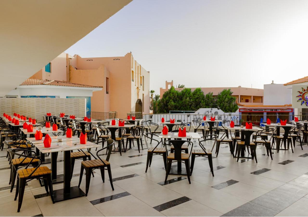 MinaMark Beach Resort Hurghada Exterior foto